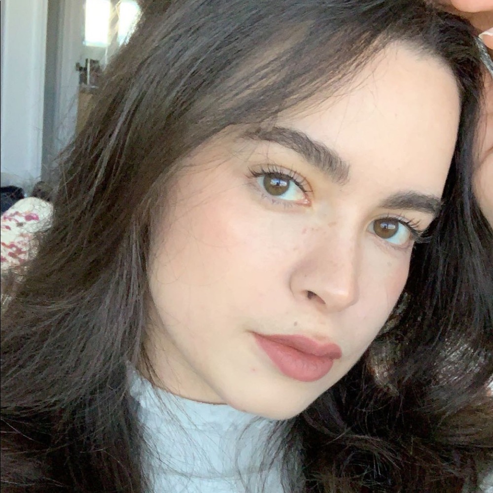 Meet your Posher, Sierra